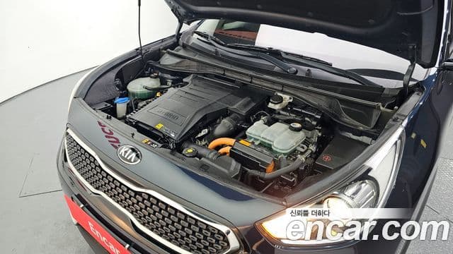 Kia Niro Prestige, 2017 6