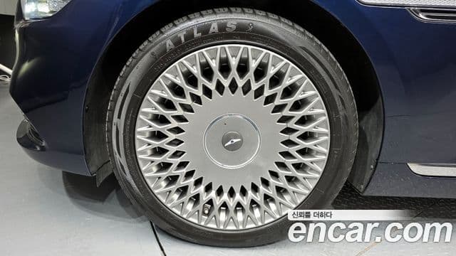 Genesis G90 Prestige, 2021 все фото