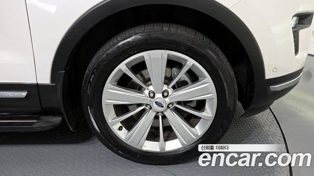 Ford Explorer 5세대, 2018 все фото