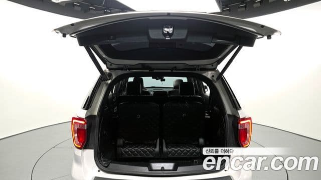 Ford Explorer 5세대, 2018 20