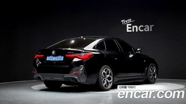 BMW i4 eDrive40 M Sport, 2022 2