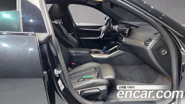 BMW i4 eDrive40 M Sport, 2022 11