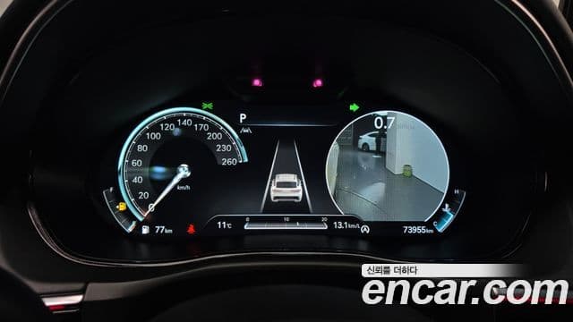 Genesis GV70, 2022 8