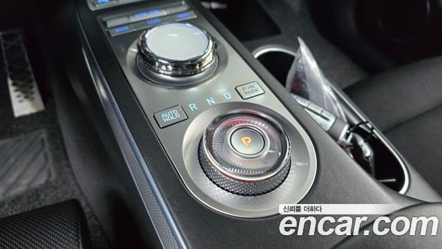 Genesis GV70, 2022 9