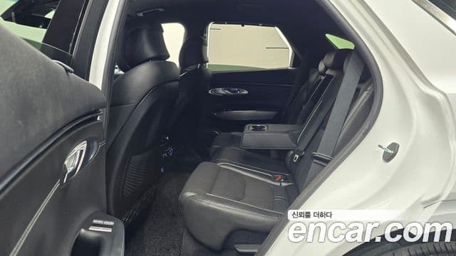 Genesis GV70, 2022 12