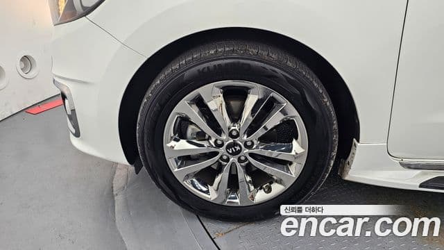 Kia All New Carnival Prestige, 2015 все фото