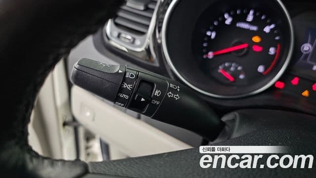 Kia All New Carnival Prestige, 2015 15