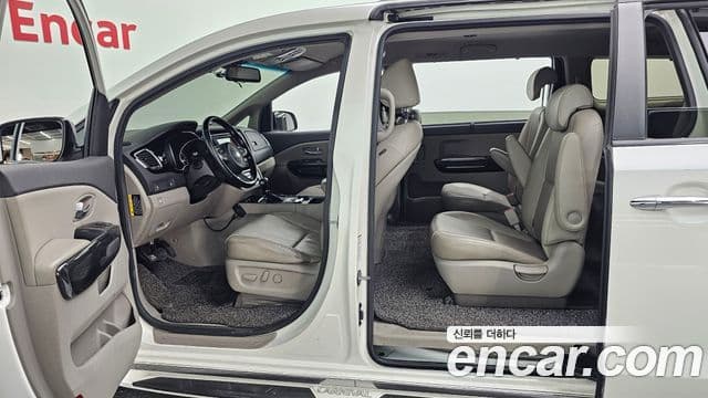 Kia All New Carnival Prestige, 2015 18