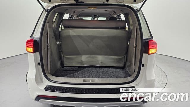 Kia All New Carnival Prestige, 2015 20