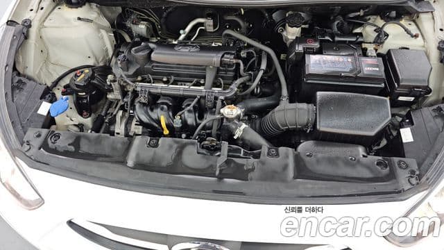 Hyundai Accent(новый кузов / новое поколение) Modern, 2015 6