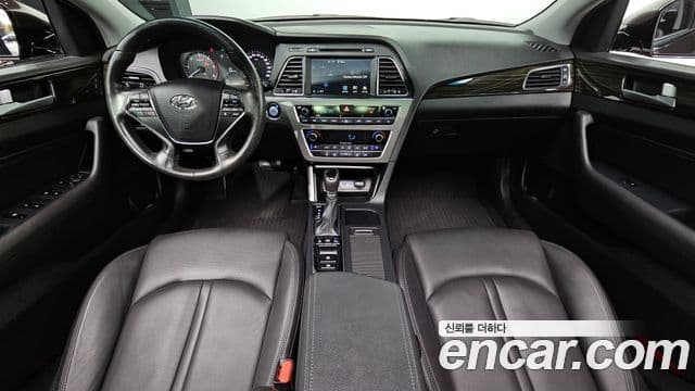 Hyundai LF Sonata Special, 2017 7