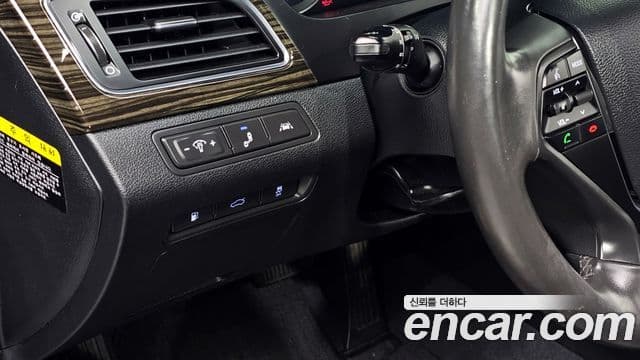 Hyundai LF Sonata Special, 2017 16