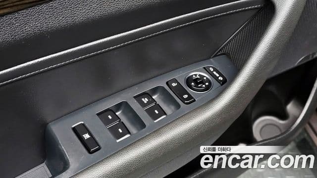 Hyundai LF Sonata Special, 2017 17