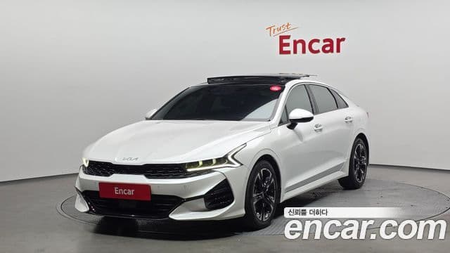 Kia K5 3세대 Signature, 2023 1