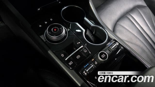 Kia K5 3세대 Signature, 2023 9