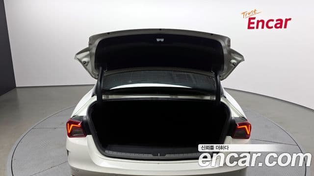 Kia K5 3세대 Signature, 2023 20