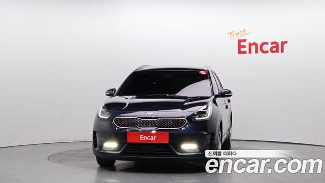 Kia Niro Noblesse, 2018 3