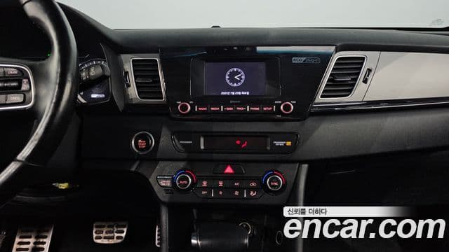 Kia Niro Noblesse, 2018 15