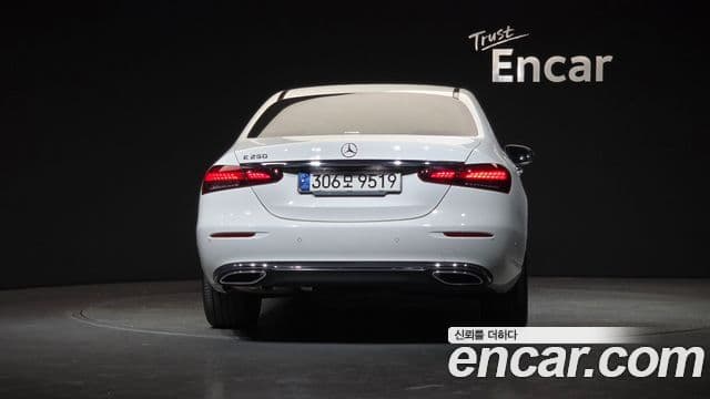 Mercedes-Benz E-класс W213 Exclusive, 2021 4