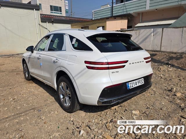Genesis GV70, 2025 все фото
