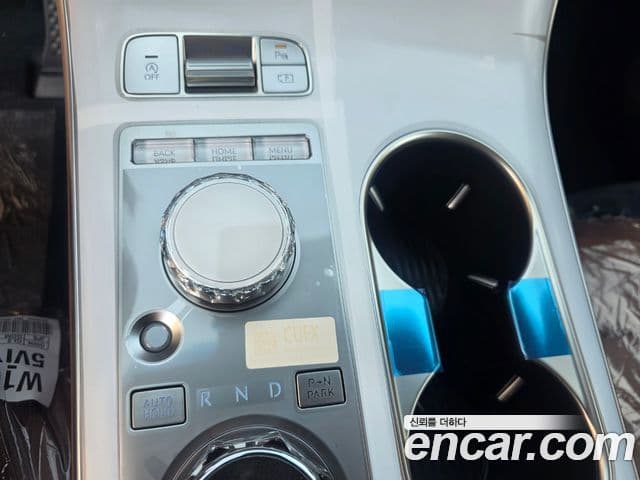 Genesis GV70, 2025 9