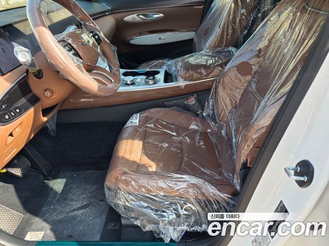 Genesis GV70, 2025 14