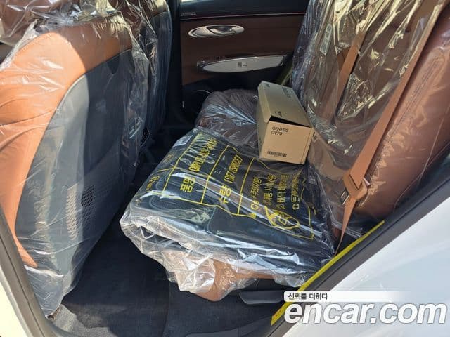 Genesis GV70, 2025 16