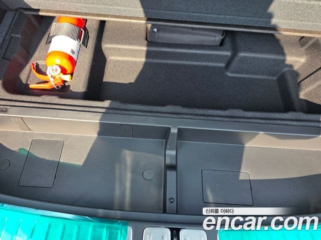 Genesis GV70, 2025 18