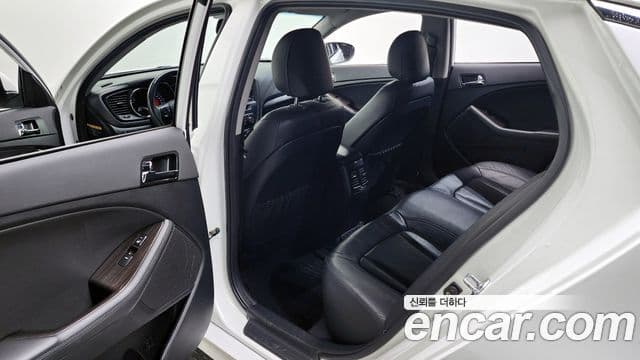Kia K5 Luxury, 2012 11