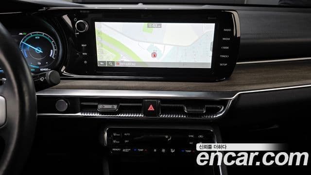 Kia K5 гибрид 3세대 Noblesse, 2023 20