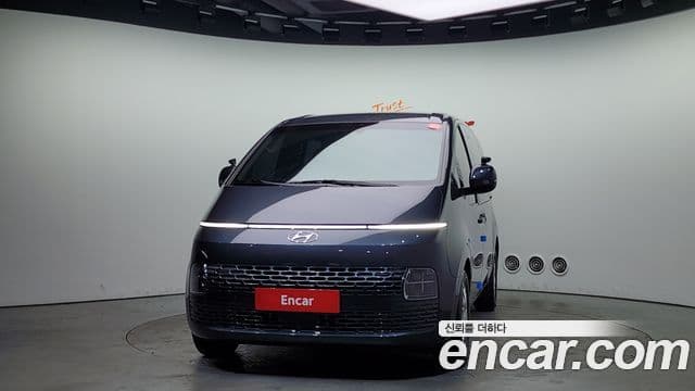 Hyundai Staria Modern, 2024 3