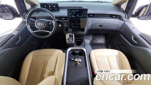 Hyundai Staria Modern, 2024 7