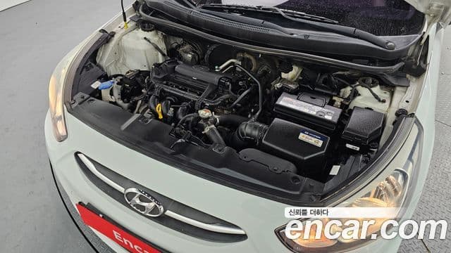 Hyundai Accent(новый кузов / новое поколение) Modern, 2016 6