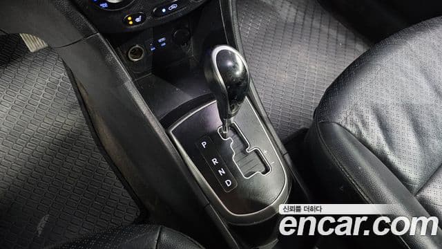 Hyundai Accent(новый кузов / новое поколение) Modern, 2016 9