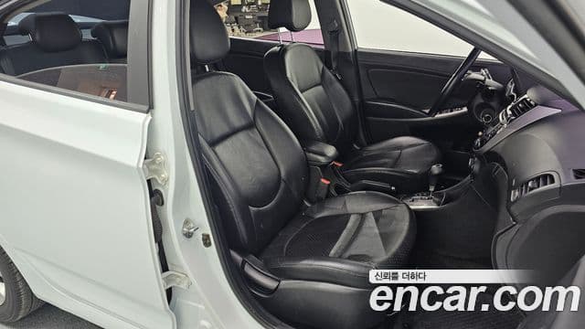 Hyundai Accent(новый кузов / новое поколение) Modern, 2016 11