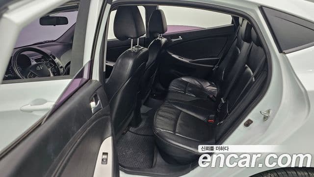 Hyundai Accent(новый кузов / новое поколение) Modern, 2016 13