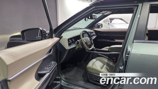 KG모빌리티(SsangYong) Torres T7, 2023 11