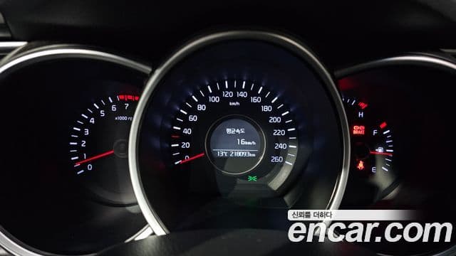 Kia The / новый New K5 LPI Deluxe, 2015 8