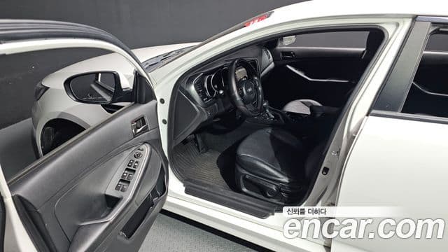 Kia The / новый New K5 LPI Deluxe, 2015 10