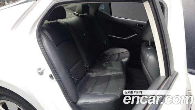 Kia The / новый New K5 LPI Deluxe, 2015 12