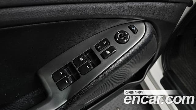 Kia The / новый New K5 LPI Deluxe, 2015 17