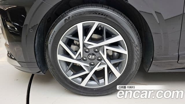 Hyundai Grandeur гибрид (GN7) Exclusive, 2023 все фото