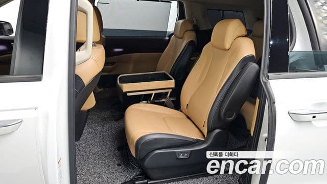 Kia Carnival 4세대 Signature, 2022 13