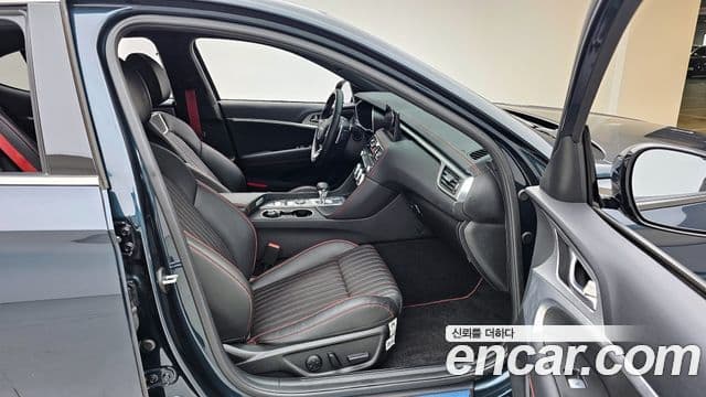 Genesis The / новый New G70, 2021 11