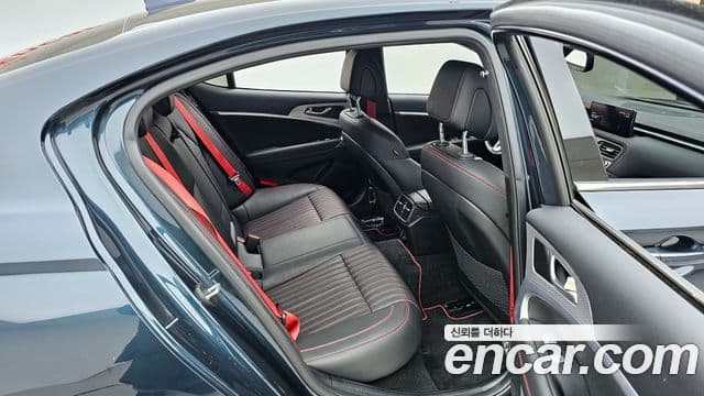 Genesis The / новый New G70, 2021 12