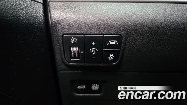 Kia K5 гибрид 3세대 Trendy, 2022 17