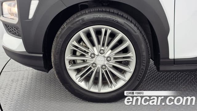 Hyundai Kona Modern Choice, 2020 все фото