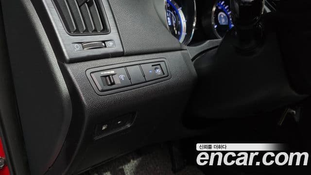 Hyundai YF Sonata Luxury, 2010 19