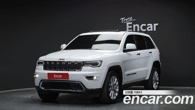 Jeep Grand Cherokee WK2, 2017 1