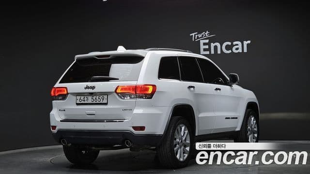 Jeep Grand Cherokee WK2, 2017 2